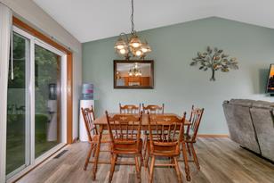 623 Hickory Dr - Photo 8
