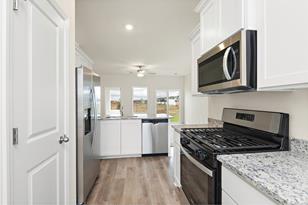 10158 Twin Lakes Pkwy NW - Photo 8