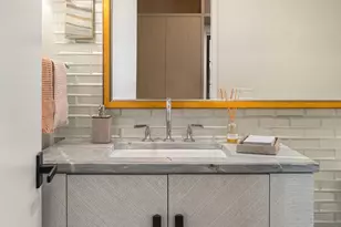 2388 W Lake of the Isles Pkwy, Minneapolis, MN 55405 - Photo 40