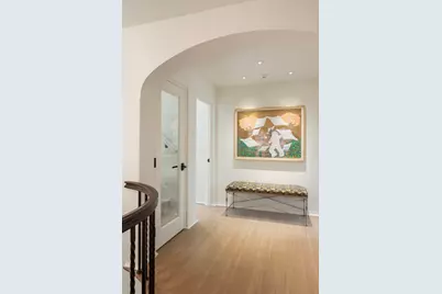 2388 W Lake Of The Isles Parkway, Minneapolis, MN 55405 - Photo 44