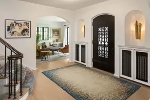 2388 W Lake of the Isles Pkwy, Minneapolis, MN 55405 - Photo 12