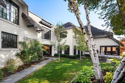 2388 W Lake Of The Isles Parkway, Minneapolis, MN 55405 - Photo 74