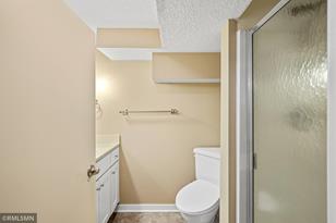 2610 Valley View Pl - Photo 30