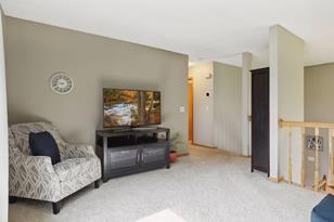4925 Heather Ridge Rd N - Photo 10