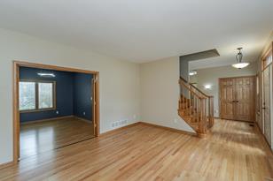 2916 Stonegate Ct SW - Photo 6