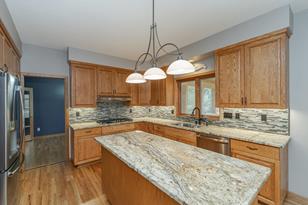 2916 Stonegate Ct SW - Photo 10