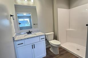 370 Cedar Ave N - Photo 10