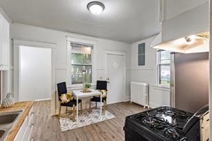 1007 Logan Ave N - Photo 12