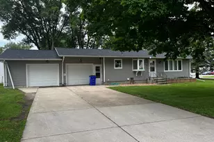 618 Memorial Pl, Dawson, MN 56232 - Photo 1