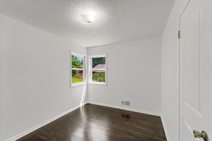 4941 Madison St NE, Columbia Heights, MN 55421 - Photo 12