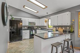 5853 180th St W, Farmington, MN 55024 - Photo 16