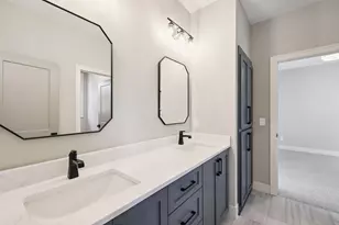 3061 Lake Shore Blvd, Minnetonka, MN 55391 - Photo 40