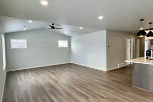 1055 Village Ln, Detroit Lakes, MN 56501 - Photo 6