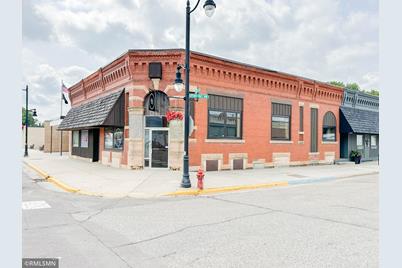 346 Main Street N, Renville, MN 56284 - Photo 2