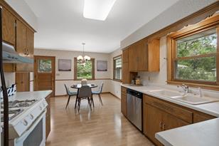 9425 Clinton Ave S - Photo 6