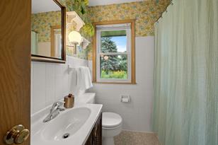 9425 Clinton Ave S - Photo 14