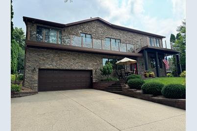 1428 Edgewater Drive, Albert Lea, MN 56007 - Photo 1