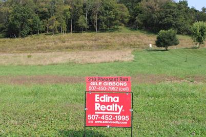 210 Pheasant Run, Rollingstone, MN 55969 - Photo 10