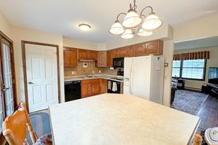 616 E Summit Ave - Photo 4