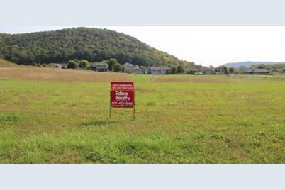 210 Sweetwater Drive, Rollingstone, MN 55969 - Photo 12