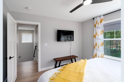 8313 Eric Shaffer Way, Duluth, MN 55807 - Photo 32