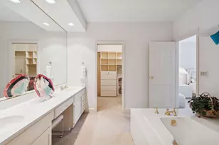 12700 Sherwood Pl, Minnetonka, MN 55305 - Photo 20