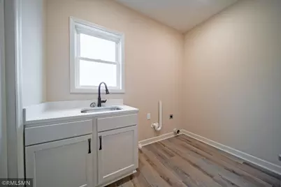 6701 Ridgewood Drive, Cannon Falls, MN 55009 - Photo 8