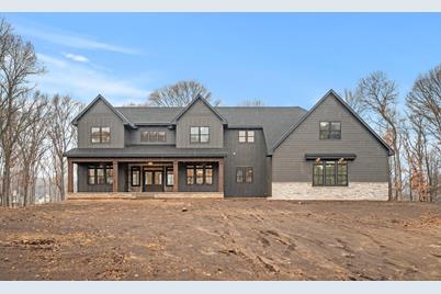 1896 Yorkshire Avenue S, Minnetonka, MN 55305 - Photo 1