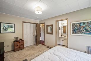 8830 Irving Ave N - Photo 16