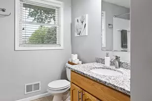 1515 Woodhill Rd, Burnsville, MN 55337 - Photo 20