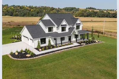 4921 8th Street SW, Rochester, MN 55902 - Photo 2