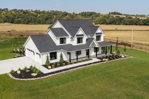 4921 8th St SW, Rochester, MN 55902 - Photo 2