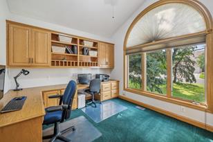 311 Lady Slipper Ln, Vadnais Heights, MN 55127 - Photo 44