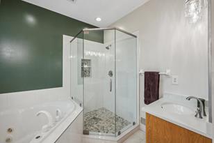 311 Lady Slipper Ln, Vadnais Heights, MN 55127 - Photo 40