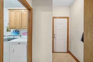 311 Lady Slipper Ln, Vadnais Heights, MN 55127 - Photo 48