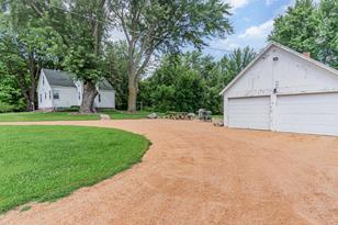 22501 Delaware Ave - Photo 28