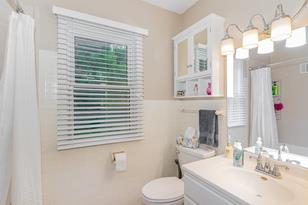 22501 Delaware Ave - Photo 10