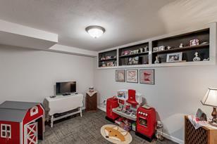 217 E South St, Owatonna, MN 55060 - Photo 40