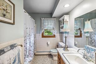 2106 Jade Ln, Eagan, MN 55122 - Photo 14