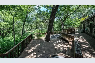 750 Mohican Lane, Mendota Heights, MN 55120 - Photo 14