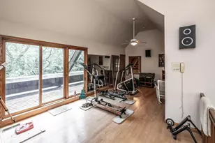 750 Mohican Ln, Mendota Heights, MN 55120 - Photo 12