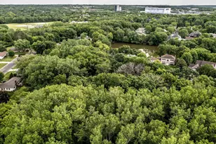 750 Mohican Ln, Mendota Heights, MN 55120 - Photo 6