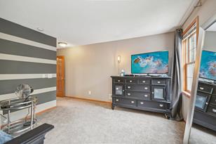 1148 Pacific St, Saint Paul, MN 55106 - Photo 14