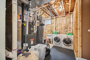 1148 Pacific St, Saint Paul, MN 55106 - Photo 26