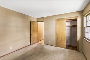 3313 Brunswick Ave N, Crystal, MN 55422 - Photo 16