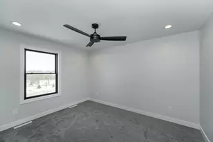 2643 Timber Oaks Rd SW, Rochester, MN 55902 - Photo 32