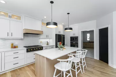 2643 Timber Oaks Road SW, Rochester, MN 55902 - Photo 10