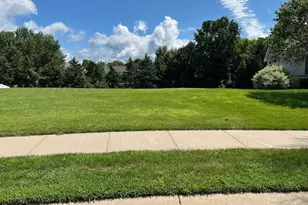 832 Forest Edge Dr, Jordan, MN 55352 - Photo 1