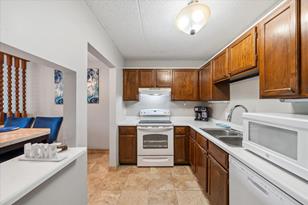 10511 Cedar Lake Rd, Minnetonka, MN 55305 - Photo 6