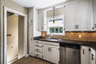 283 Hamline Ave S, Saint Paul, MN 55105 - Photo 20